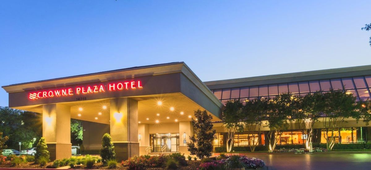 Crowne Plaza Addison